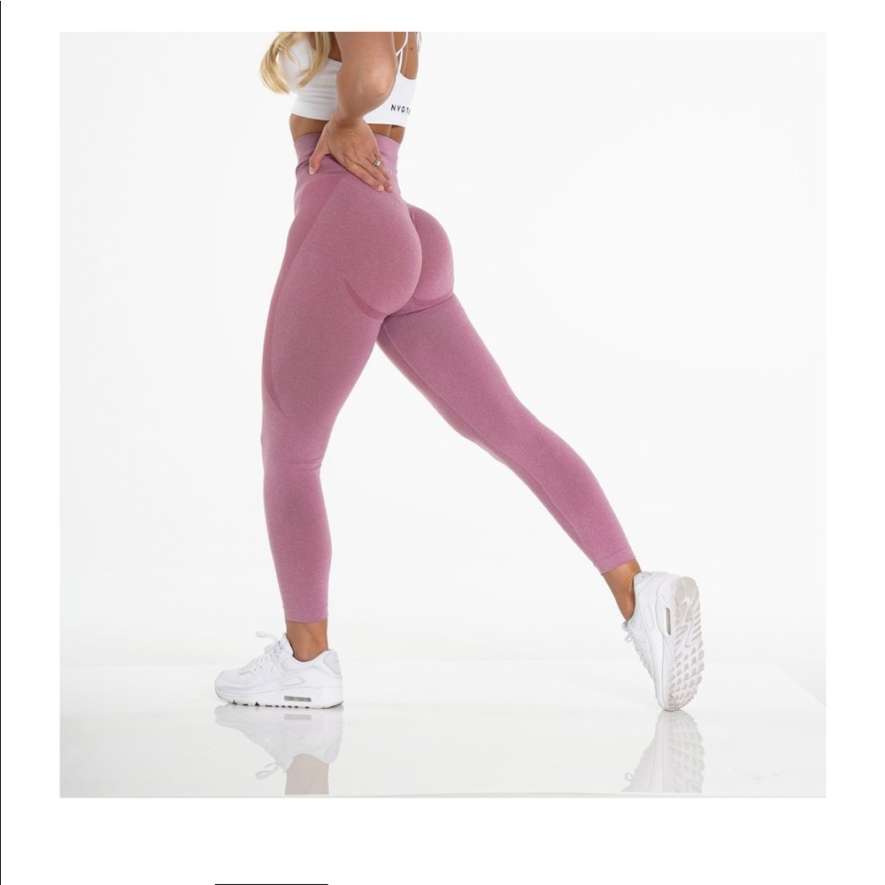NVGTN seamless contour legging- pastel pink
